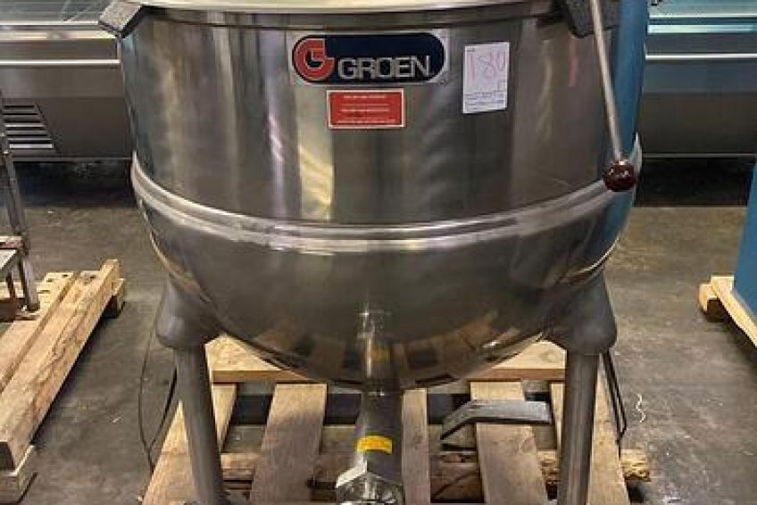 large-new-groen-ft---------gal-stationary-direct-steam-kettle---tdo-w-power-aid-e-z-lift-s-s-cover