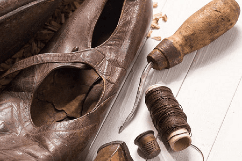 Shoes-ShoeRepairShops