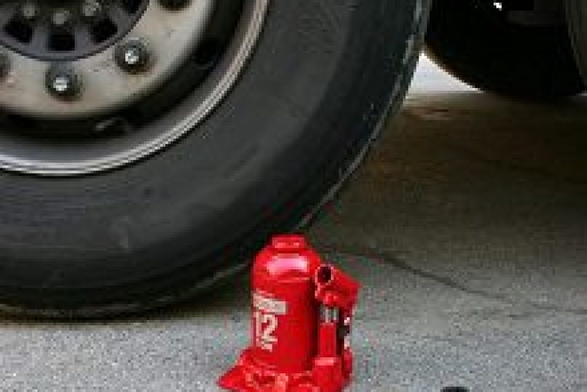 TruckParts-TruckAccessories
